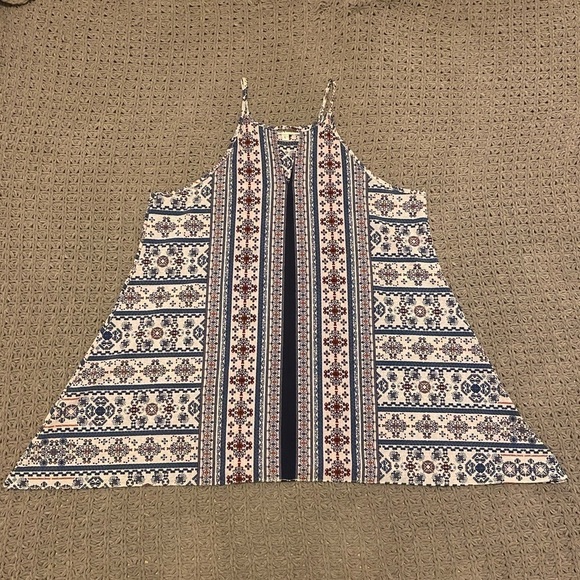 Moa Moa Tops - Multi-colored flowy tank top